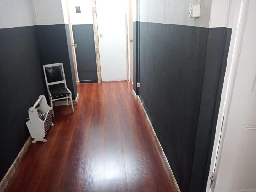 Alojamiento Emilia House 푼타아레나스 외부 사진